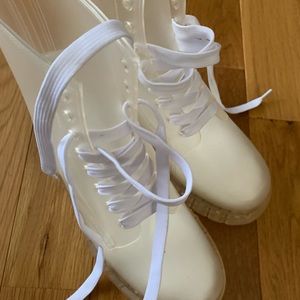 Jessica Simpson Rainboots